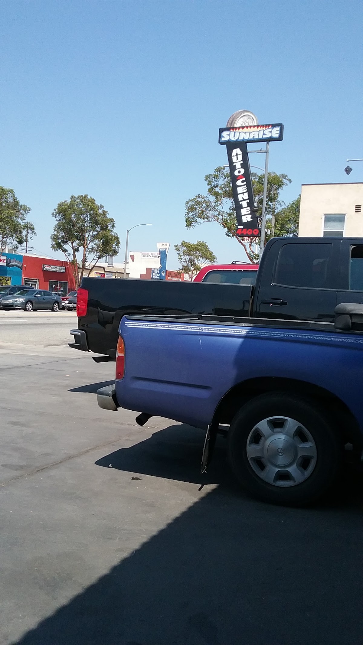 Work at Sunrise Auto Center